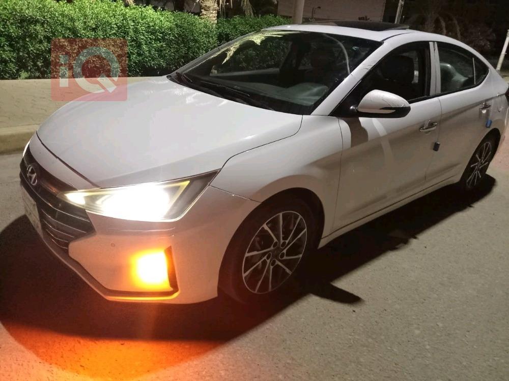 هيونداي النترا